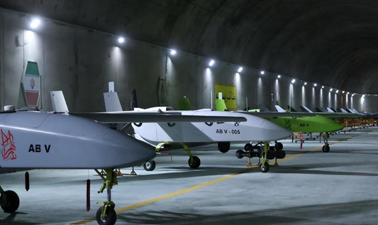 伊朗出手反击了！
4月20日，据伊朗迈赫尔通讯社的消息称，美军在阿曼湾周边海域对