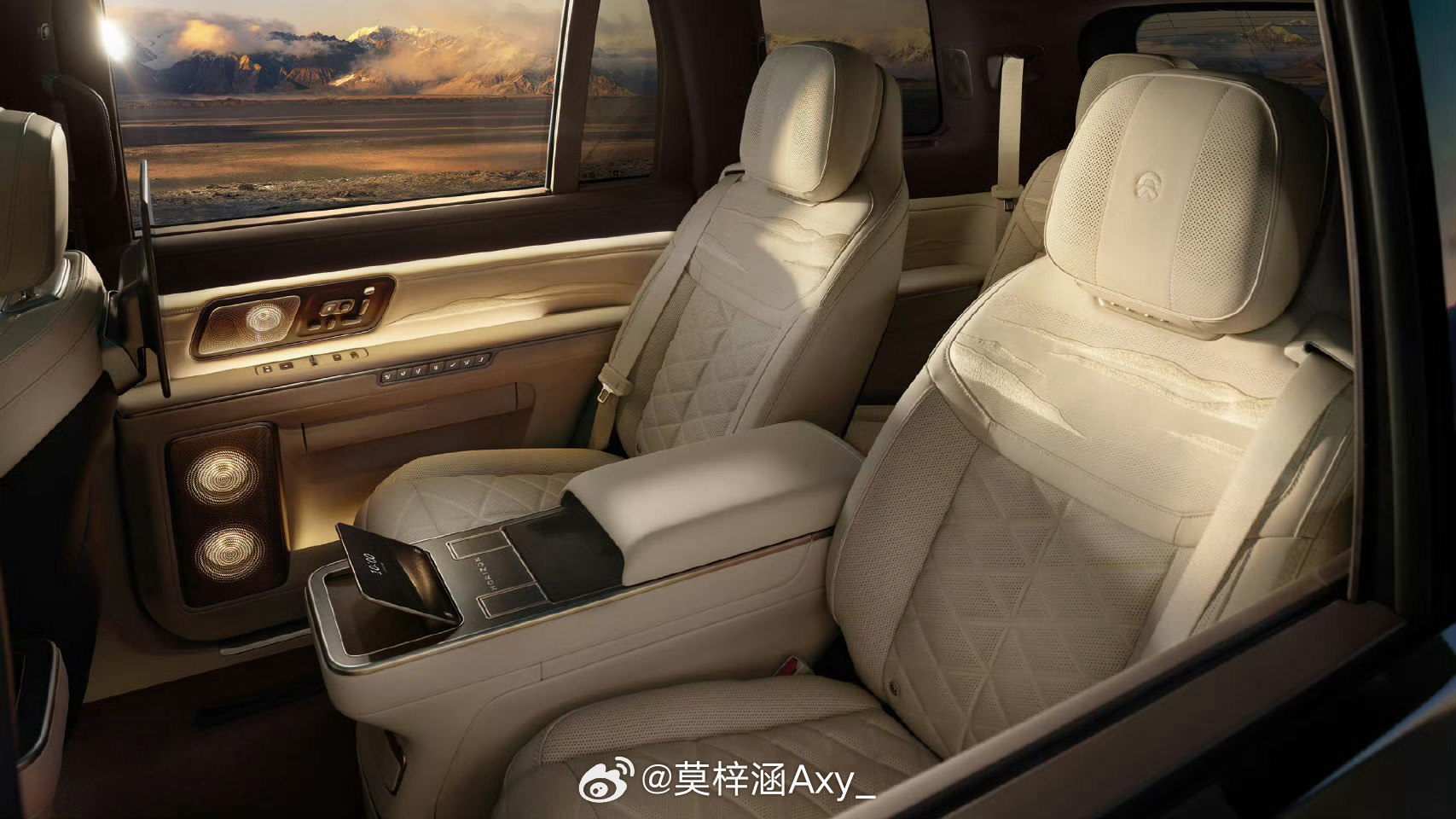 中国车的高端局从原创开始蔚来ES9重磅亮相，ES9依托蔚来12项全栈自研技术，不