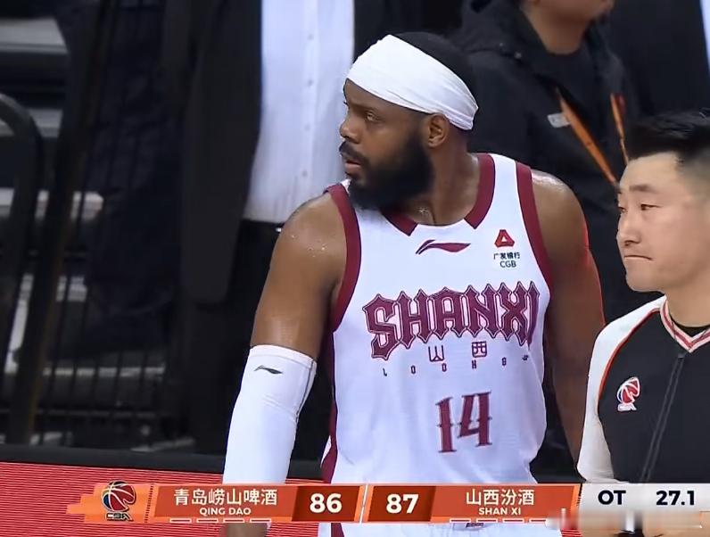 青岛男篮vs山西男篮 谁能想到这比赛能是这种走势，而且最后不是韦瑟斯庞VS迪亚洛