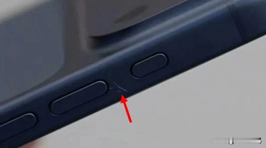 iPhone17 Pro系列又炸了，果粉们！
老问题没解决完，新问题又出现，如果