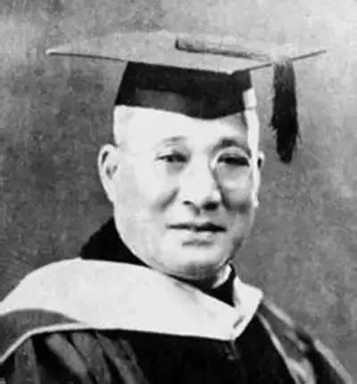 张伯苓：民国最燃“体育系校长”，南开建校没钱买地，他蹲在天津城郊菜地里跟老农砍价