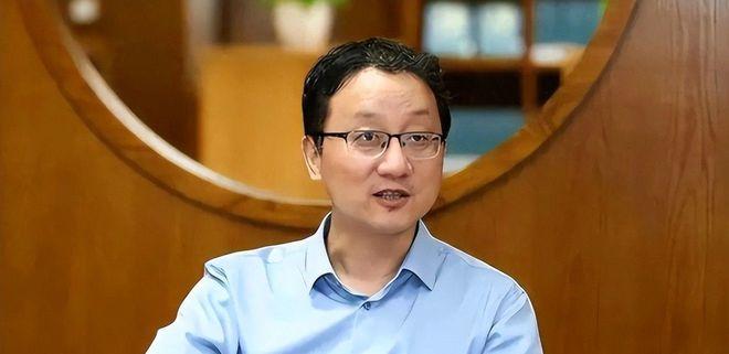 外交部有最新人事调整安排了！引发外媒第一时间的关注！7月29日，不少人突然发现，