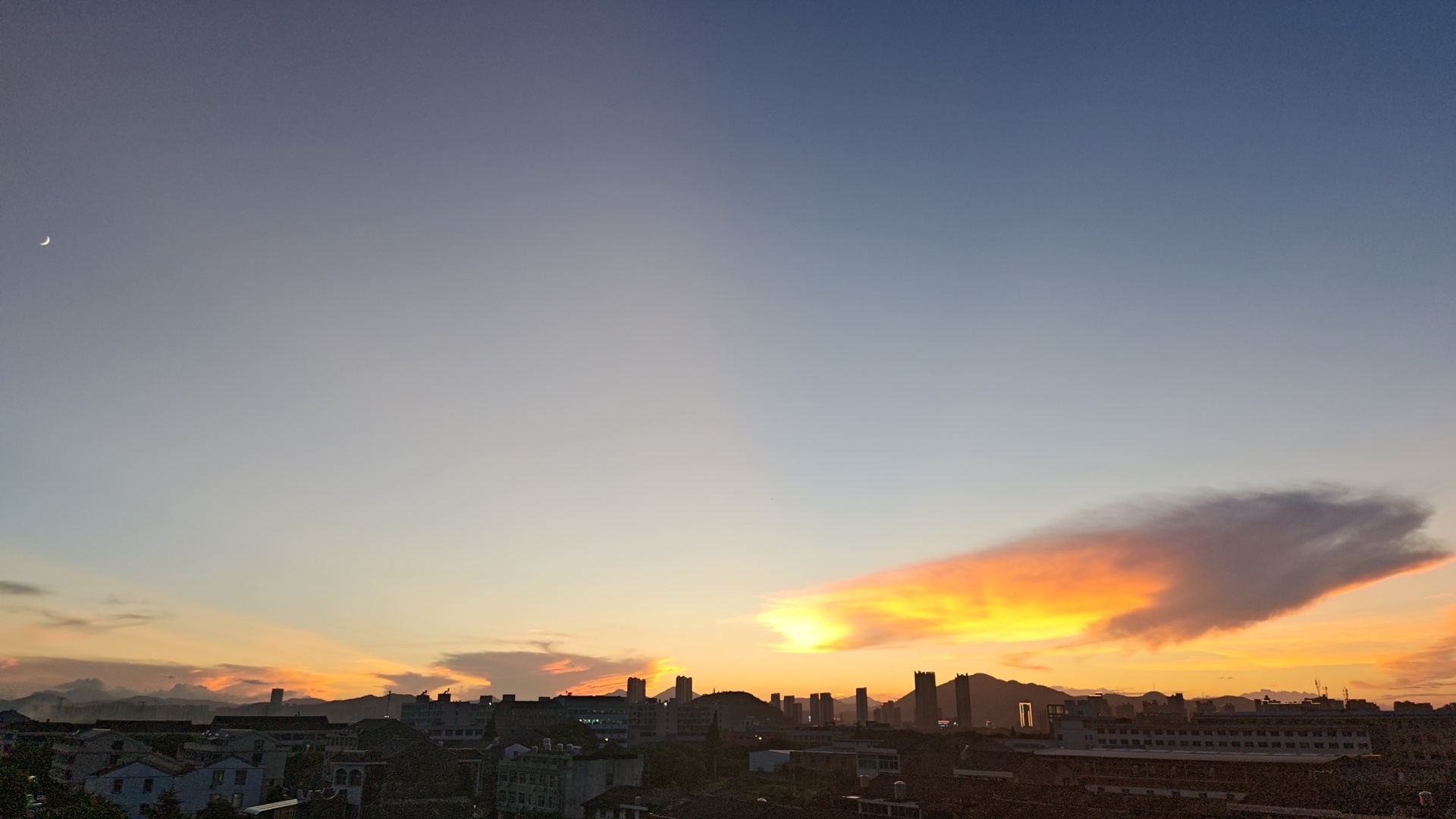 转发抽奖[超话] 抽2个七夕小🧧 一人5元七夕当天开～抽3位铁粉一人10元🧧