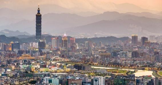 台湾政坛曾冒出离谱言论！台“立法院长”韩国瑜竟宣称：台湾是全球华人中唯一能做到“