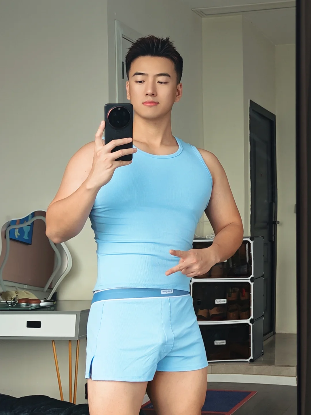 蓝色的老公可以吗？