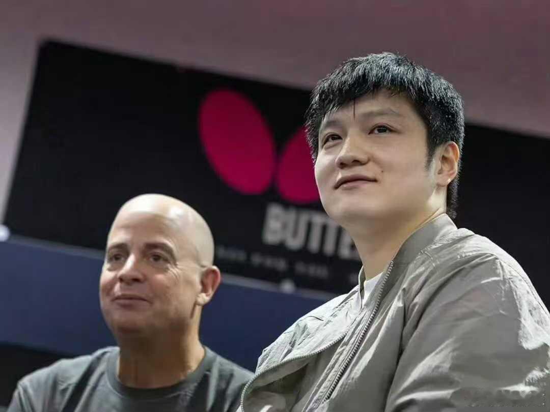 樊振东拓宽乒乓球运动员职业之路 在很长一段时间里，乒乓球项目的运动员职业路径，都