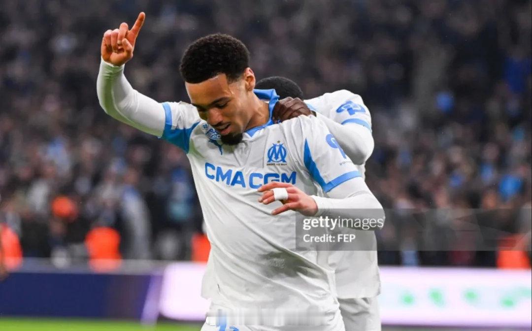 恩瓦内里在代表马赛、阿森纳、阿森纳u19、阿森纳u18、英格兰u21、英格兰u1