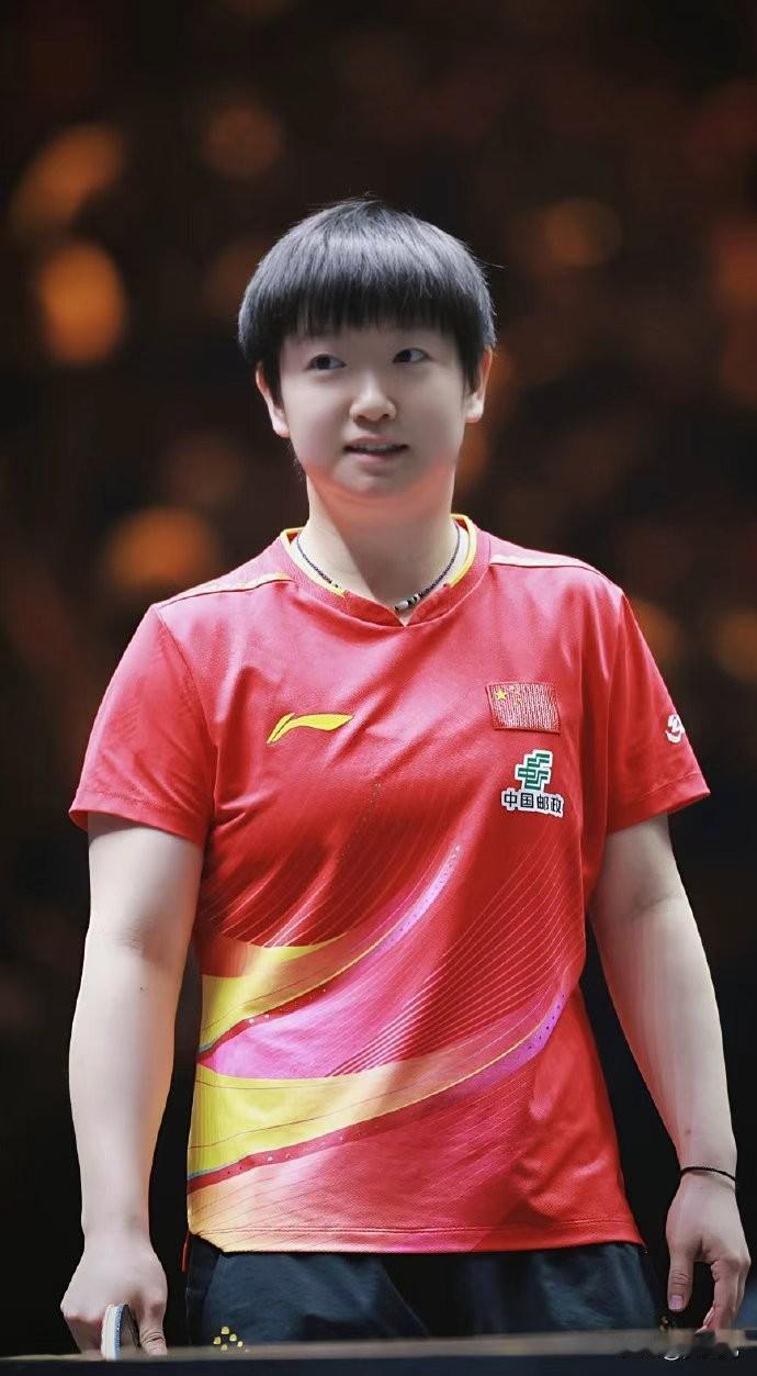 谈不上喜欢不喜欢孙颖莎，但她的经历确实挺励志。曾经的孙颖莎无人问津，小时候被送去