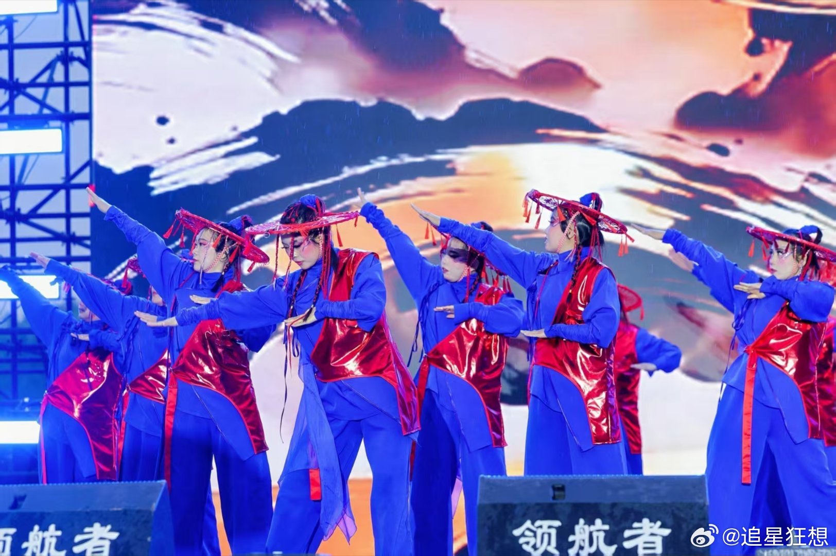 2026新能源汽车拉力赛新疆站在双河开幕【2026新能源拉力赛新疆站双河赛段开赛