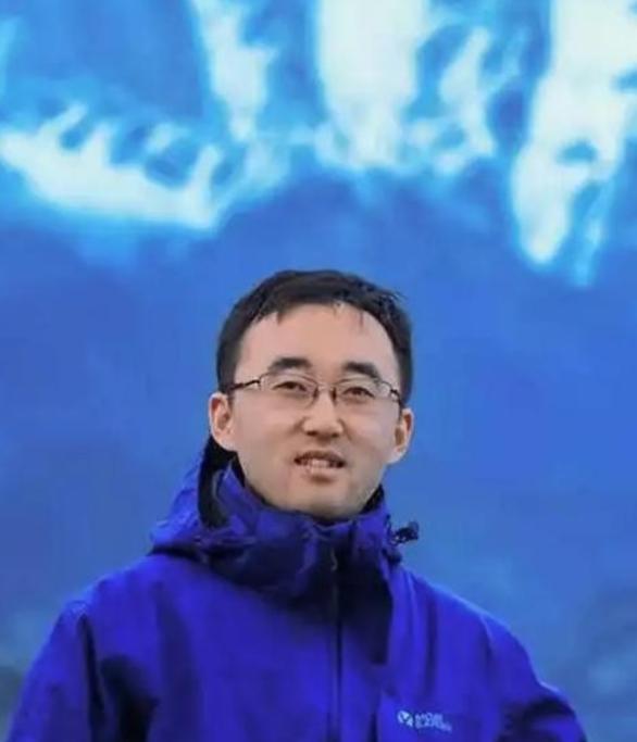 “中国就该被日本多占领几年！““郑州暴雨是报应！“说出这两句丧尽天良的话的，居然