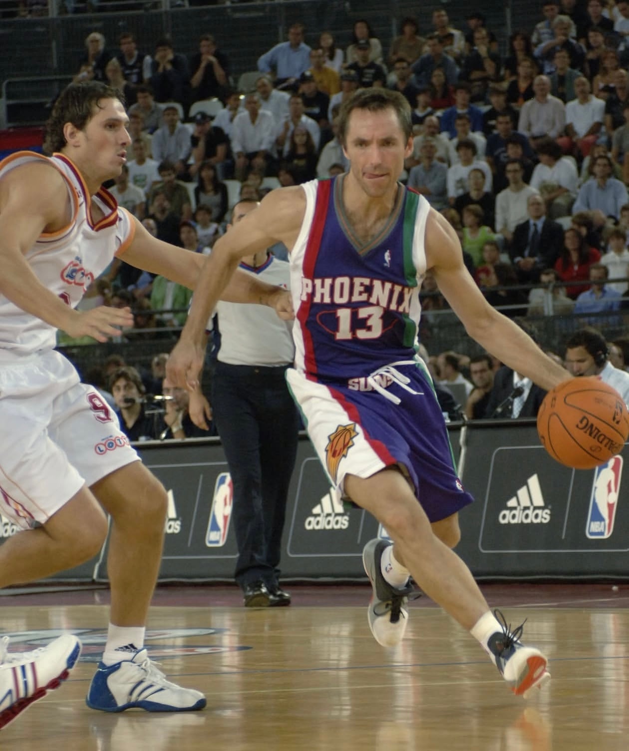 篮天下 2006年NBA欧洲巡回赛，太阳队的这件球衣如何？Images via 