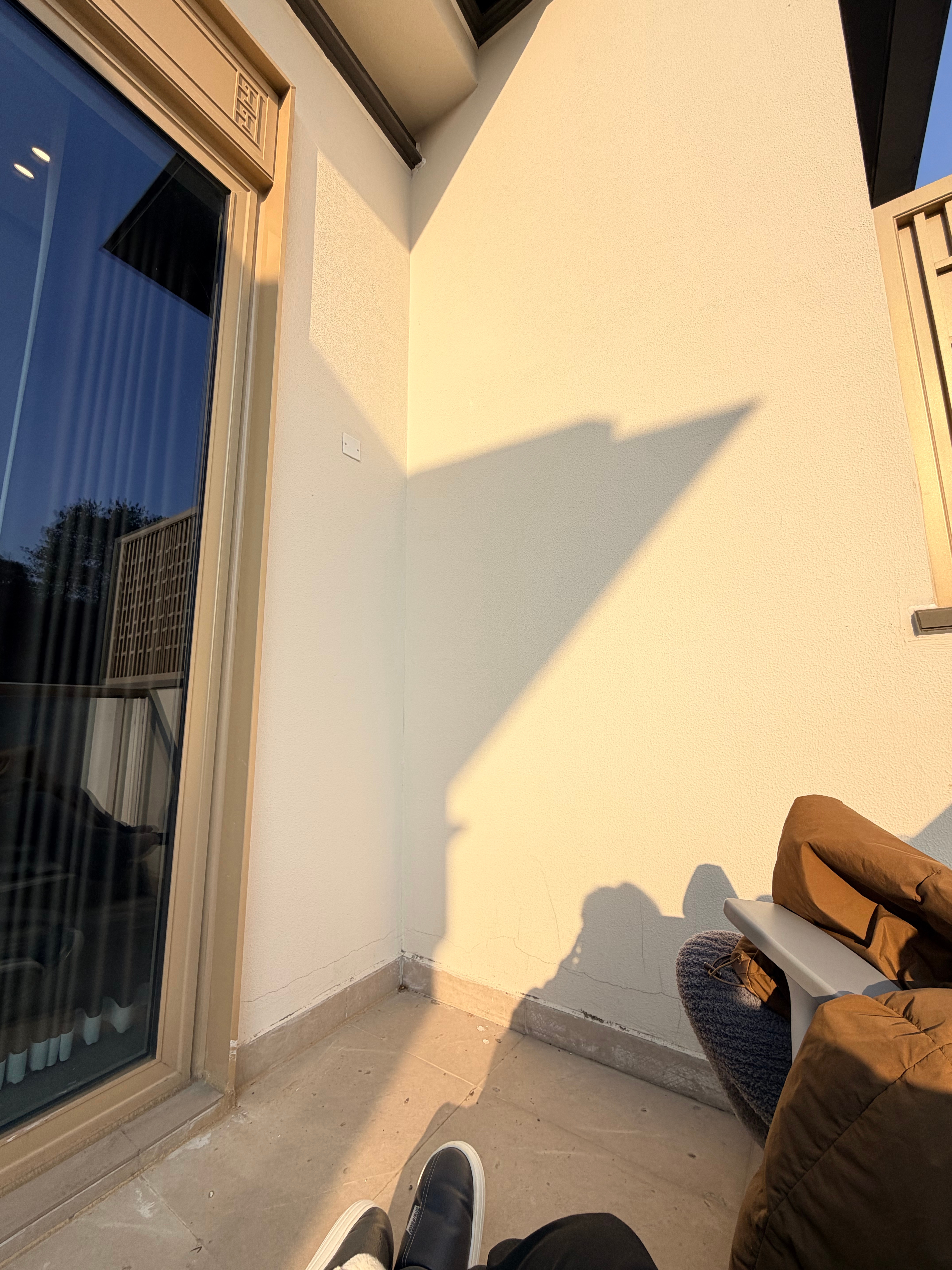 晒晒太阳补补钙 