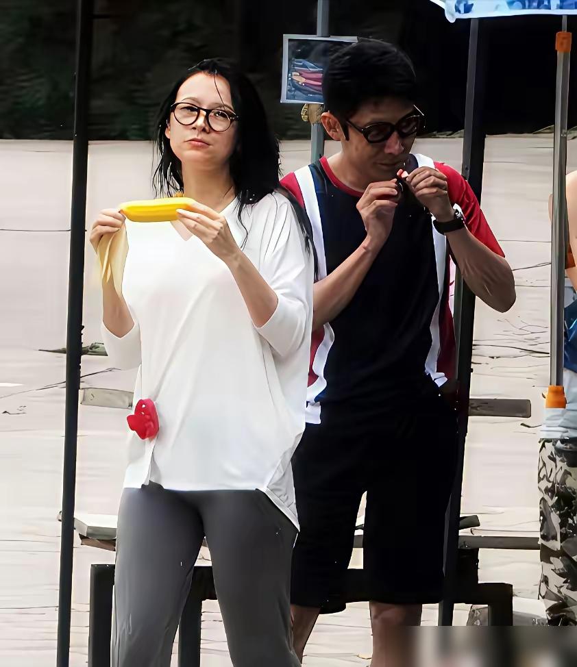 撒贝宁分手后为何说“精神门当户对”？章子怡听了会沉默！
 
你看他分手后接受访谈