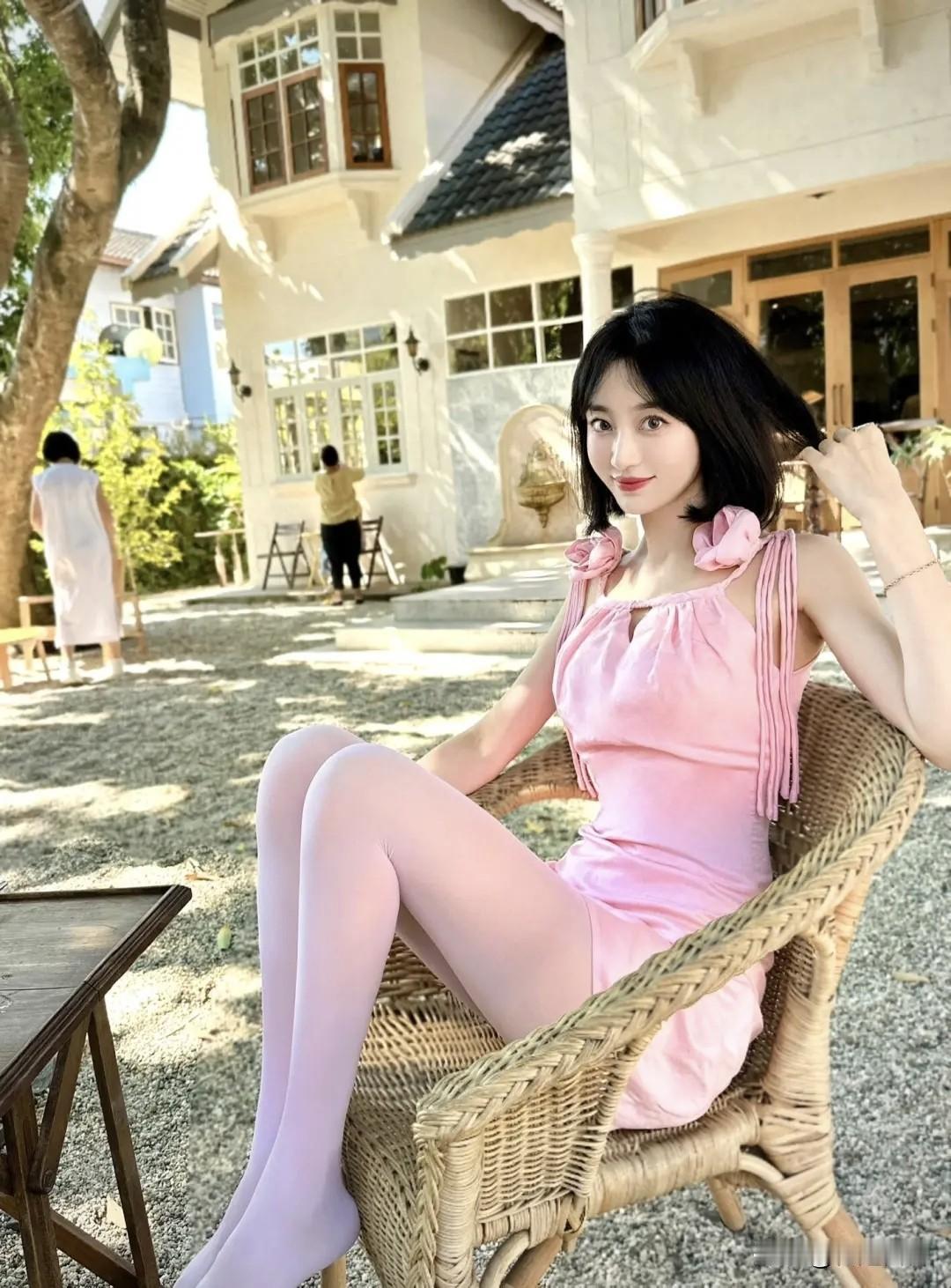 这才是真粉丝的搭配，好甜美！