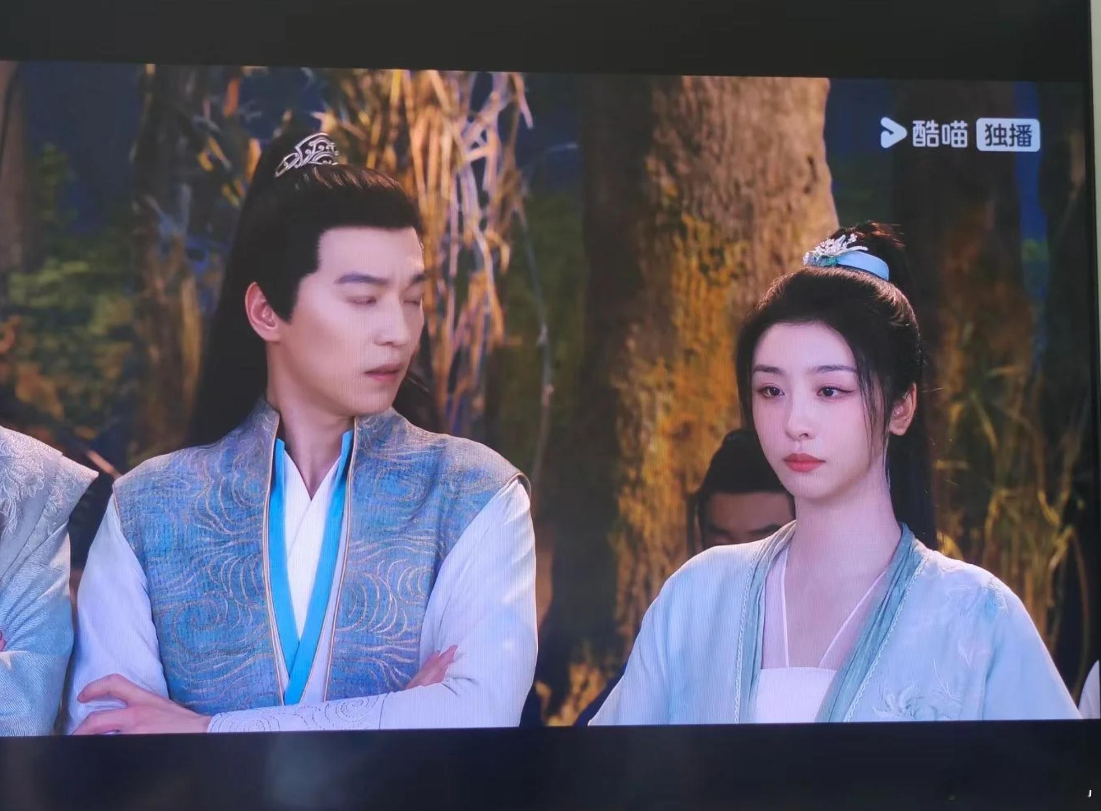 以前真没发现赵小棠是斗鸡眼，昨天看的时候我还以为是自己错觉了凡人修仙传赵小棠 ​