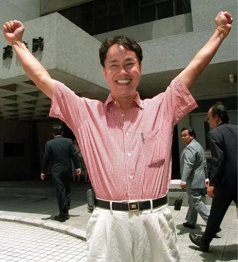 1996年，张子强绑架了李嘉诚的大儿子李泽钜，勒索20亿现金，李嘉诚却很淡定：“