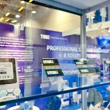 他负债122亿豪赌芯片寒冬，5个月后AI送上一张320亿的账单

中国芯片圈，很