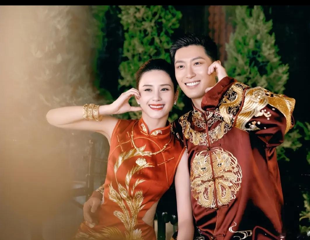 何超莲和窦骁的婚姻闹得满城风雨，从网络上形形色色的八卦新闻里，能知晓他们婚姻的一