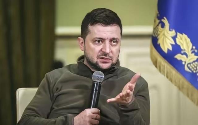 替美欧“抗俄”三年！乌克兰拖垮俄罗斯，自己却落得这般下场？

    乌克兰这三