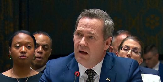 当地时间12月23日，联合国安理会应委内瑞拉请求召开紧急会议，讨论美国近期以“打