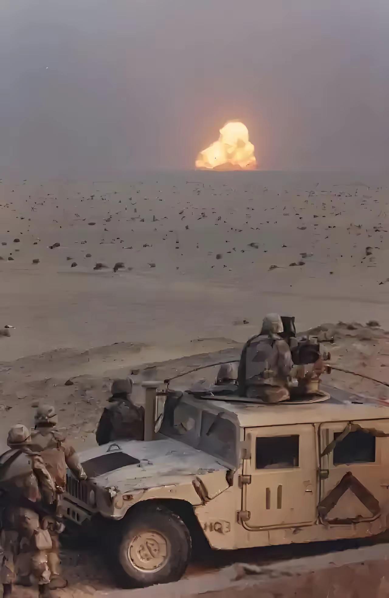 我们可以对比一下当年的沙漠盾牌行动。当年的沙漠盾牌行动，从下令到82空降师先头部