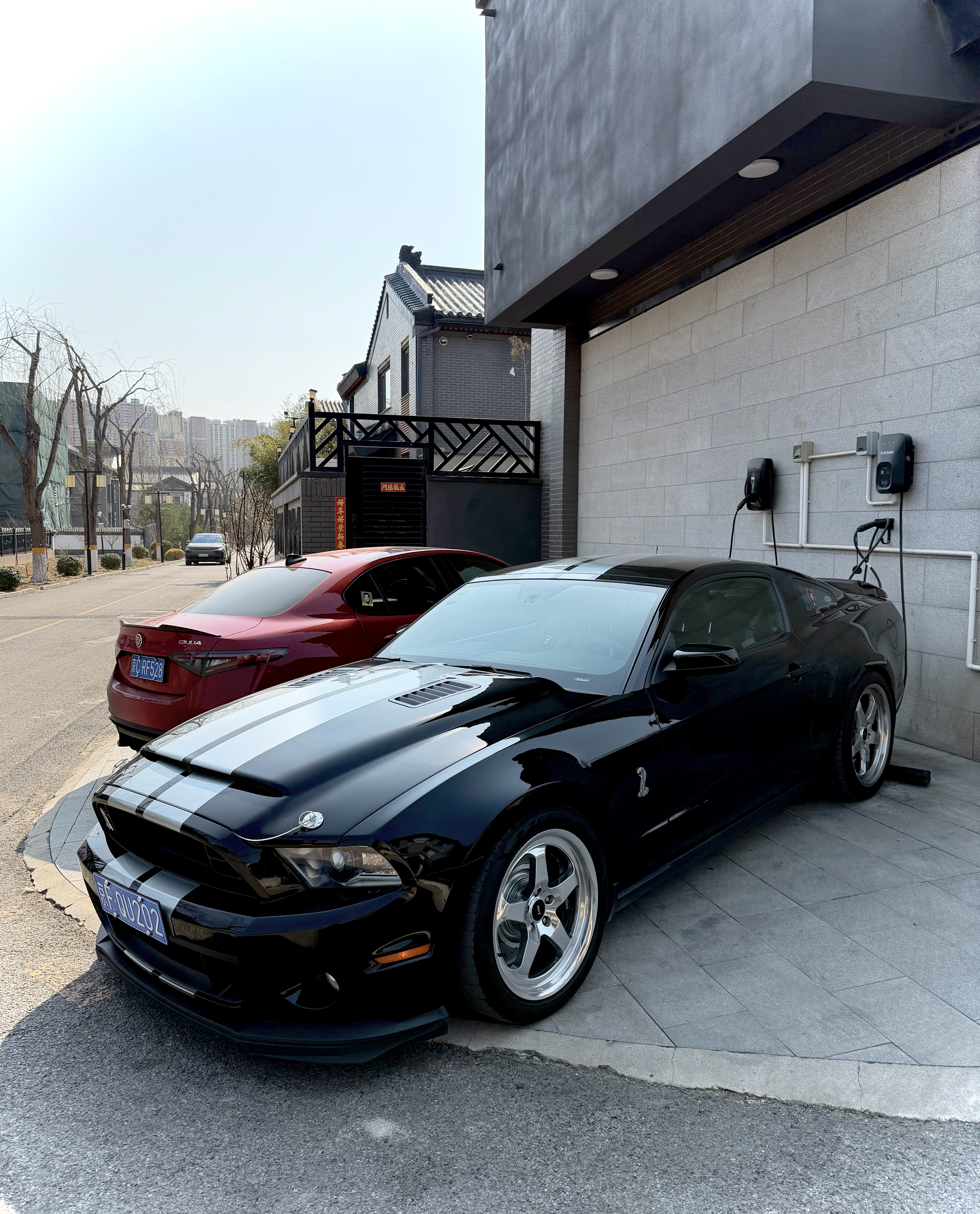 今开着开着 beng！机械增压皮带断了成5.4V8自然吸气了好平顺啊哈哈哈哈