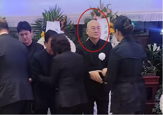 陈丽华因病离世，最悲痛的当属迟重瑞。他38岁时顶住压力娶了年长11岁的陈丽华，相