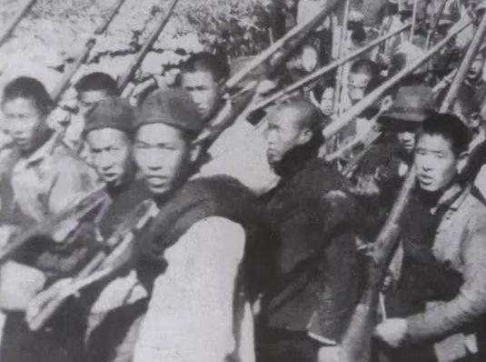 1950年，当琼崖纵队出现在四野官兵面前时，让他们大吃一惊，他们没有想到2万多名