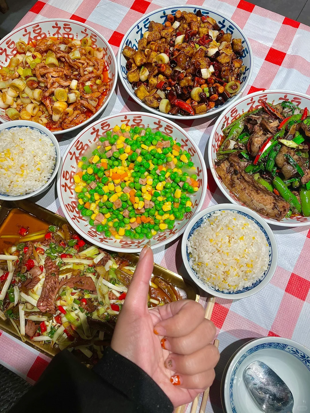 好好备考，争以后每顿都能吃大餐❗