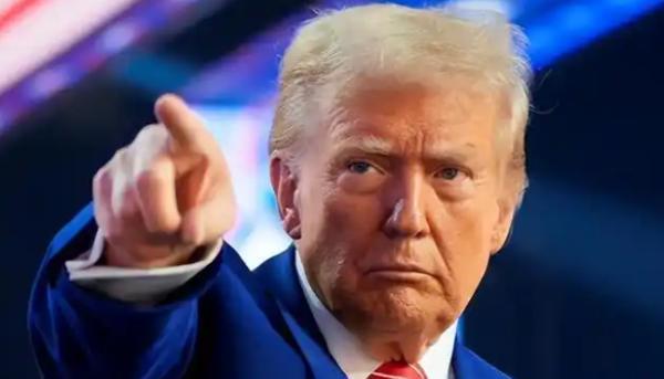 扣押中国军训设备！美国犯下致命错误，特朗普搬起石头砸自己脚。

美国司法部1月1