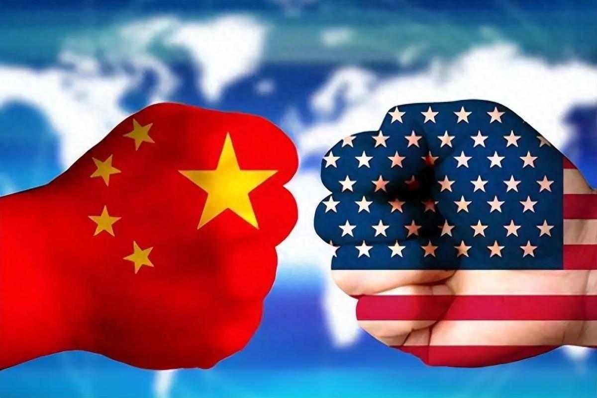 美国 右翼网红公然口出狂言，声称倘若中美发生冲突，就要拘禁全美华裔、关进集中营。
