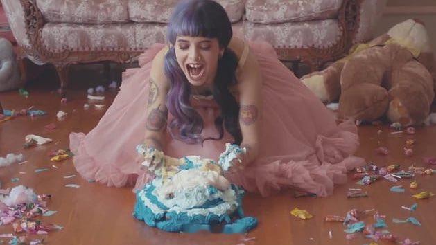 MelanieMartinez 11年前，“牙缝妹” Melanie Marti