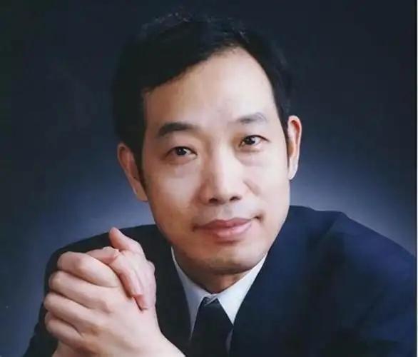 马伟明院士曾抛出一个大胆构想，直接让全球航天圈彻底坐不住了：在平均海拔 4000