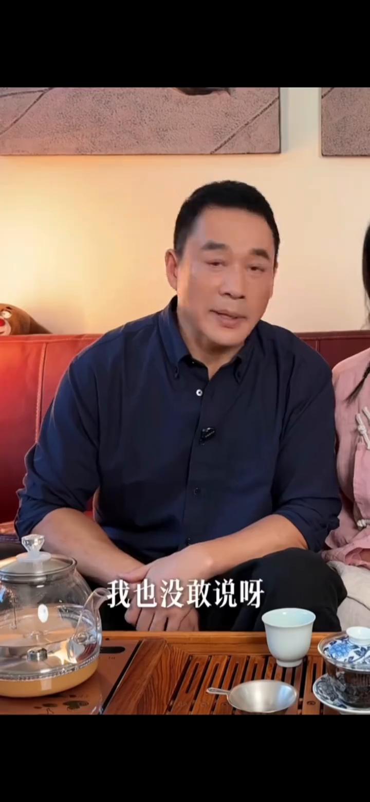 看见了吗？这就是夫妻之间最伤人的交流方式。家不是争执的地方，我累了你撑着，你倒了
