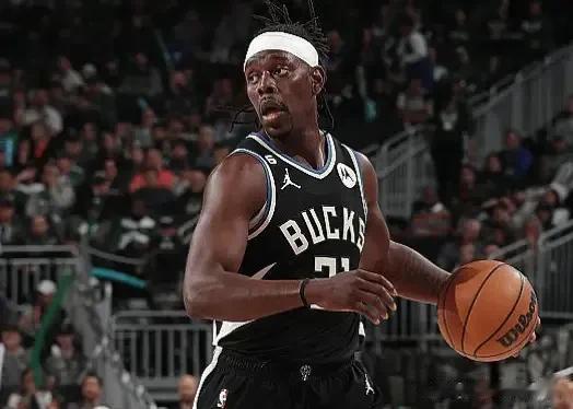 ESPN： 开拓者将致力于和联盟中的强队展开交易谈话，以送走霍勒迪！

在刚刚完