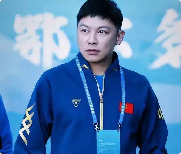 陈玘这次谈国乒男队，真正值得琢磨的并不是一句“生不逢时”，而是他把国乒过去十多年