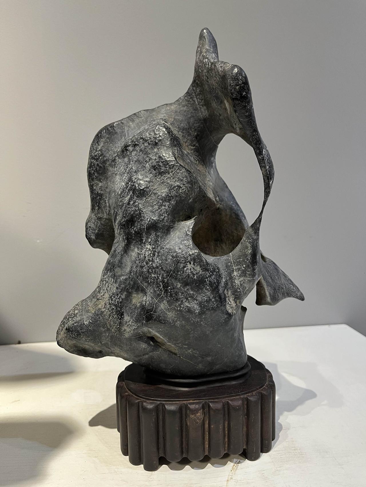 来宾考洞石[送自己一朵花]