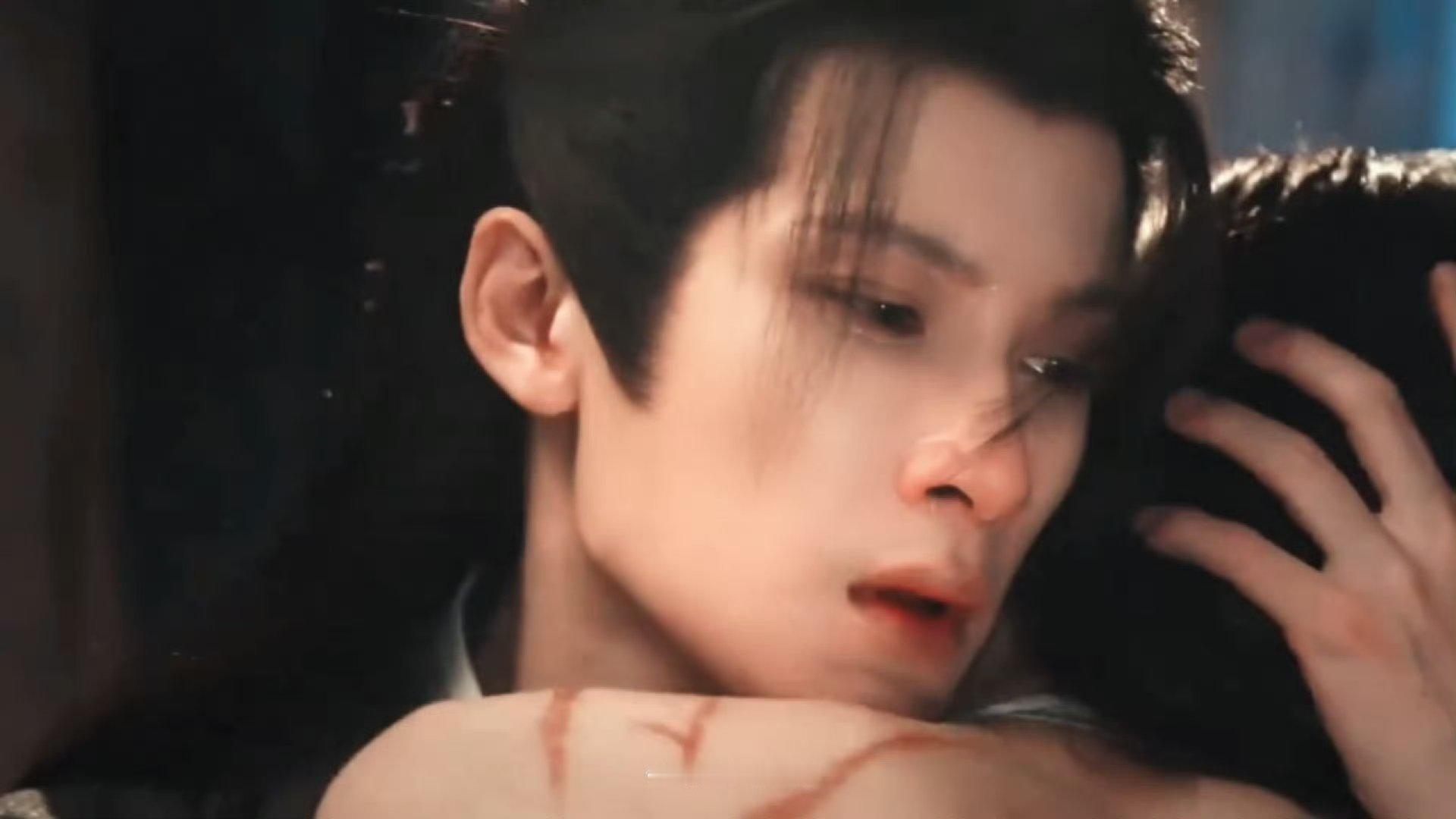 檀健次是何不同舟渡联合出品人诶，解锁🔒新身份 ​​​
