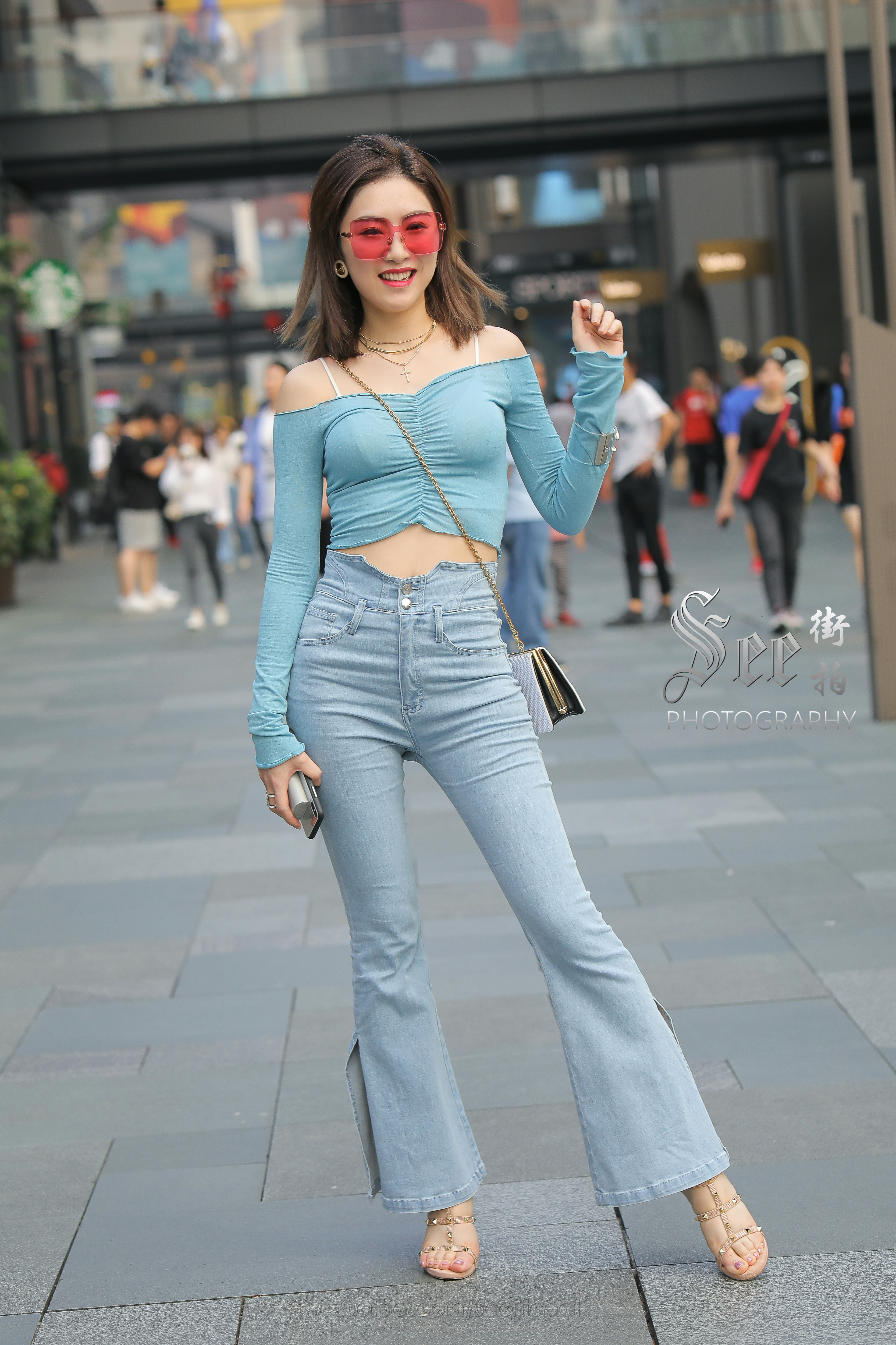 喇叭牛仔裤甜美靓丽~~ ​​​