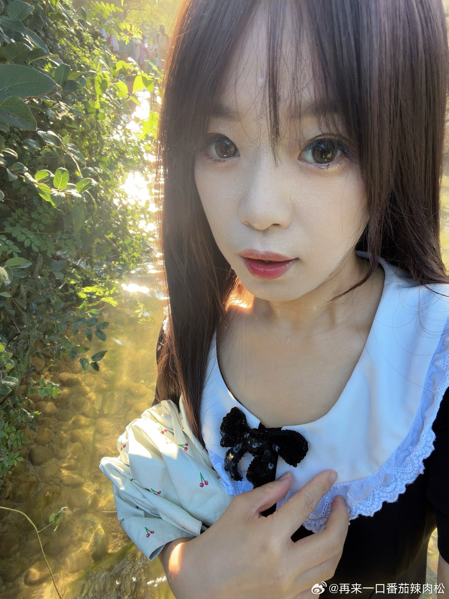 今天是井胧诶 又泡上脚了 嘻嘻 