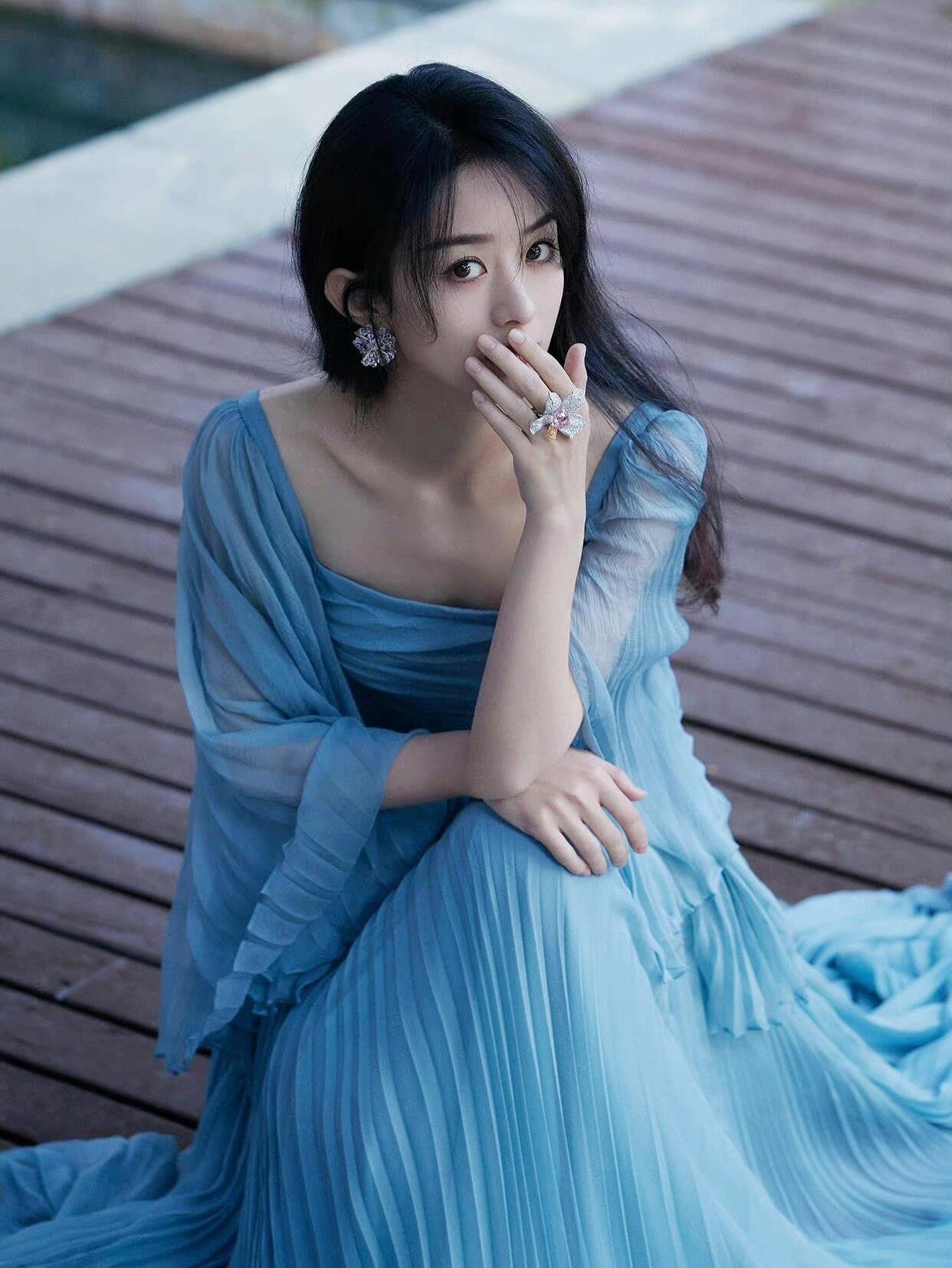 你要相信，这个世界运气是守恒的，你现在所受的苦最终会变成你喜欢的甜，你就权当是尚