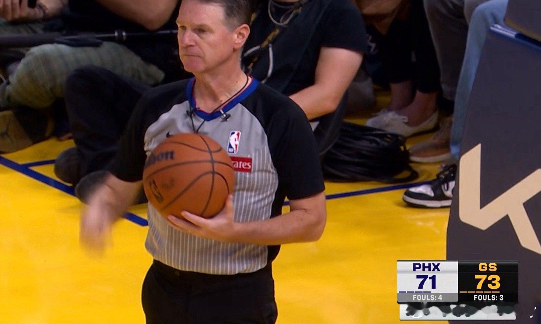 穆迪不能再犹豫 