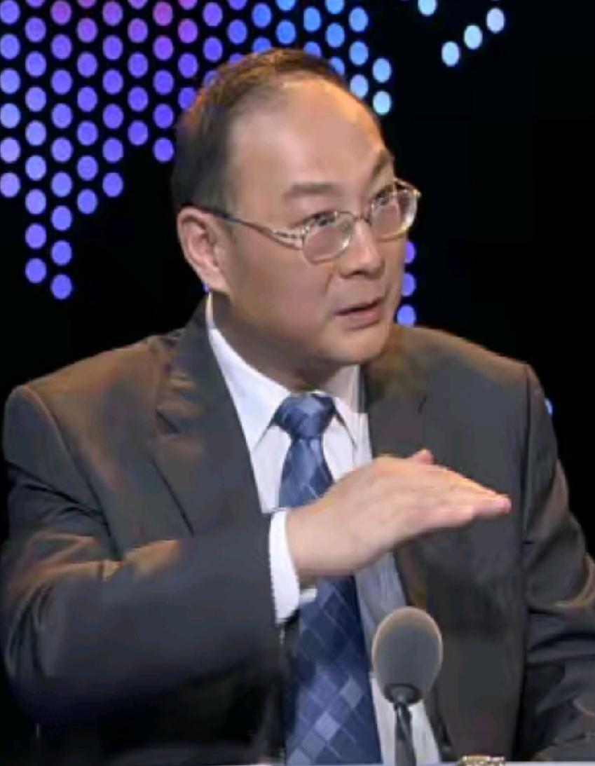 斗胆给中央提建议，大国不狠，没人怕，也没有死心塌地的朋友。

中国人民大学金灿荣