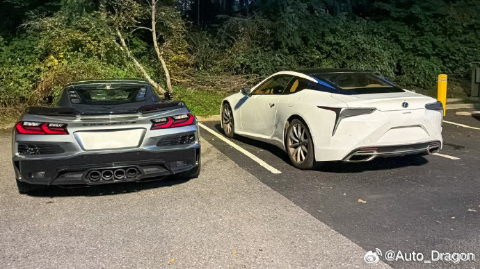 雷克萨斯 LC500：魅力无需冰冷的数据证明。如果只看参数，LC500 在今天的