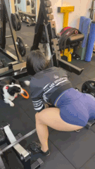 美女大力士