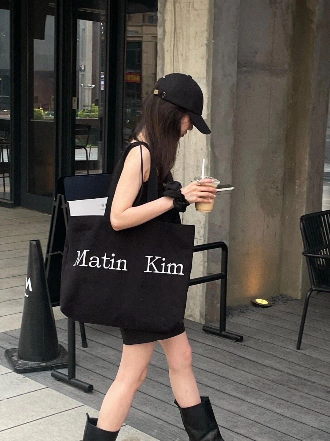 💻🔛＂早❽人 ʺ̤ 已上线𖡬＂骨摸宁，艾瑞巴蒂  美好一天从🧱开始！ ​