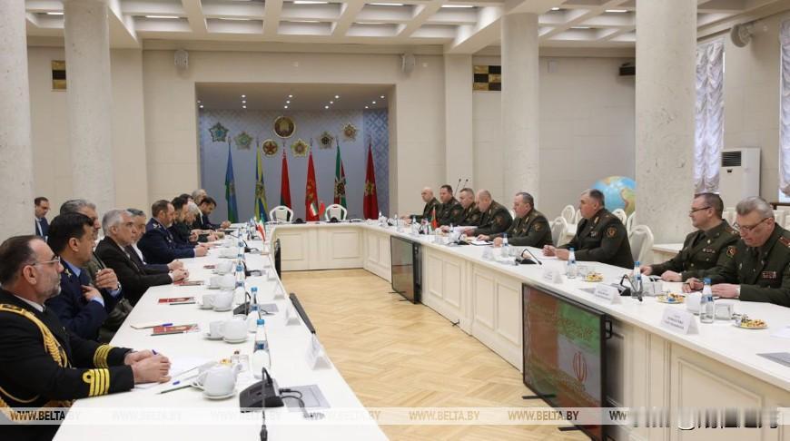 伊朗副防长飞抵莫斯科，俄白齐喊外交解局！

·国际榜，据俄罗斯媒体北京时间202