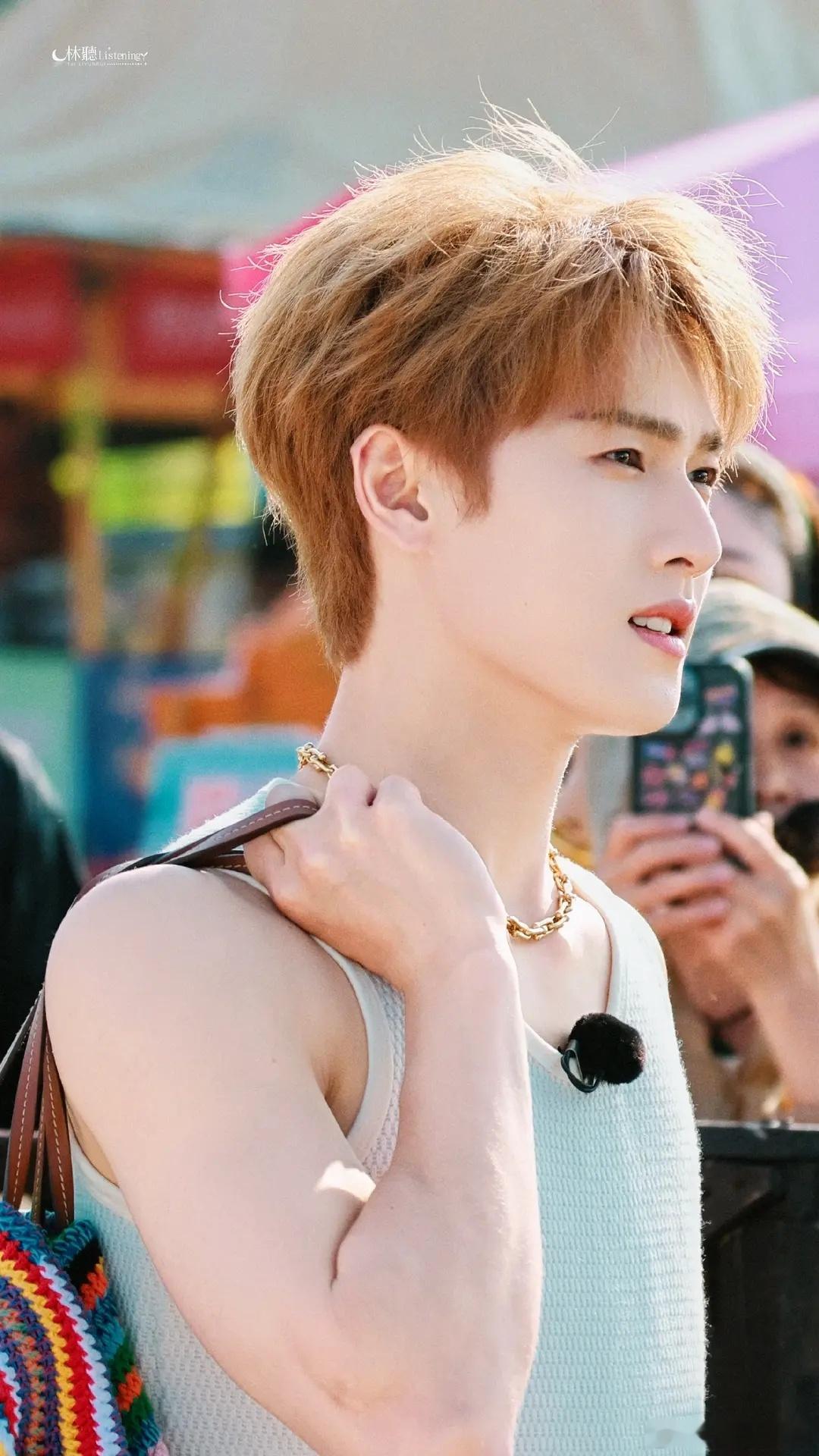 🦊李昀锐《耀眼》团综路透，看起来剧方很满意播出成绩啊！ 