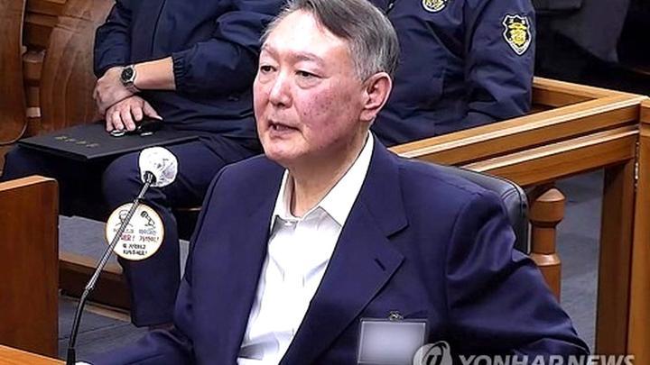 尹锡悦案7月9日见分晓
韩国大法院定于7月9日就前总统尹锡悦涉嫌妨碍司法案作出裁