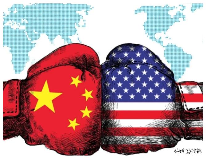 美债规模已经冲到了38万亿美元的恐怖高位，光是每年要还的利息就能吞掉美国政府20